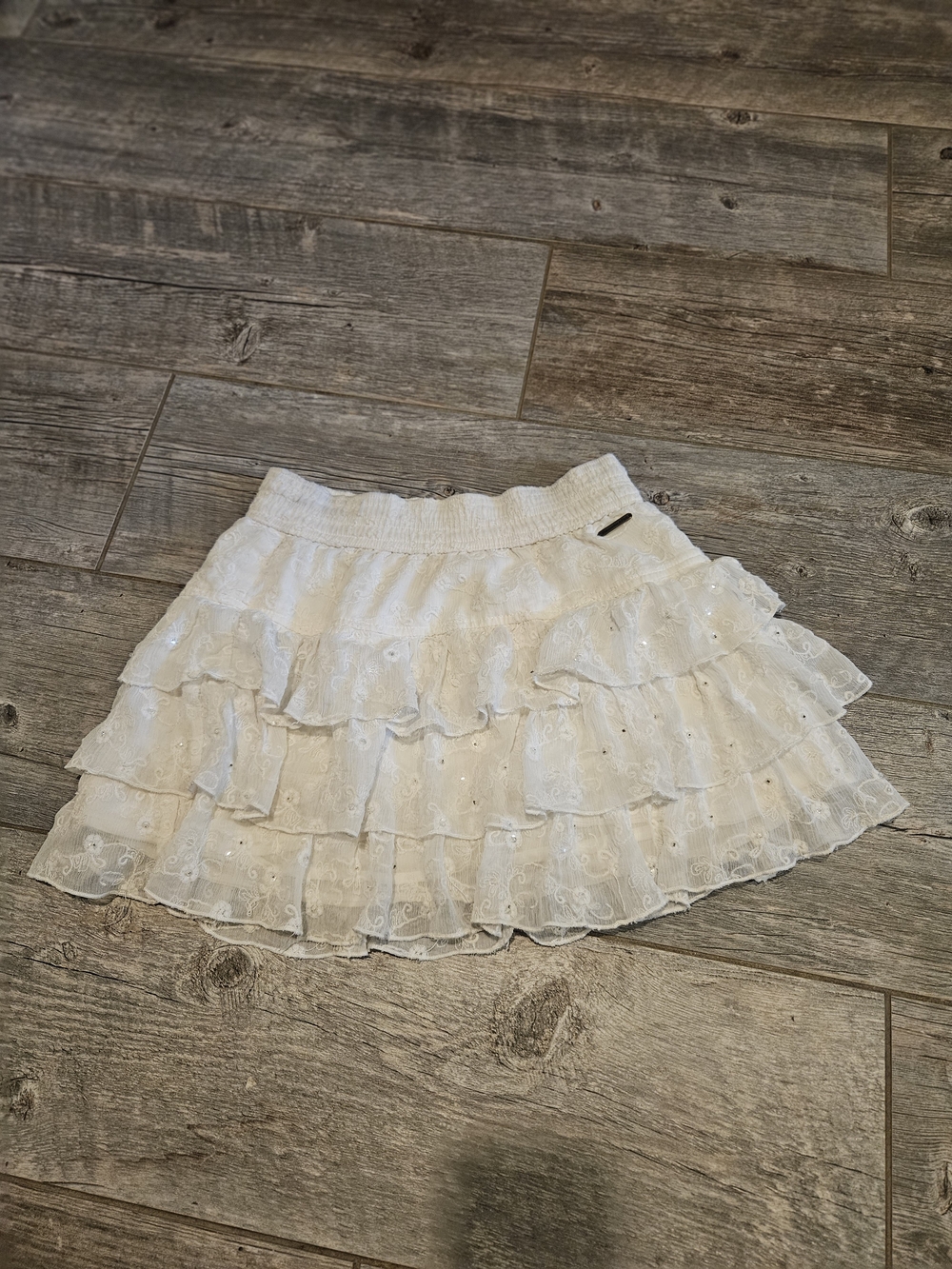 Abercrombie & Fitch White Ruffled Eyelet Mini Skirt
